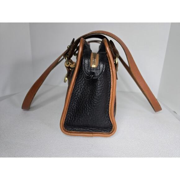 Vintage Dooney & Bourke USA Black Tan AWL Leather Shoulder Bag Tote Purse - Picture 13 of 16